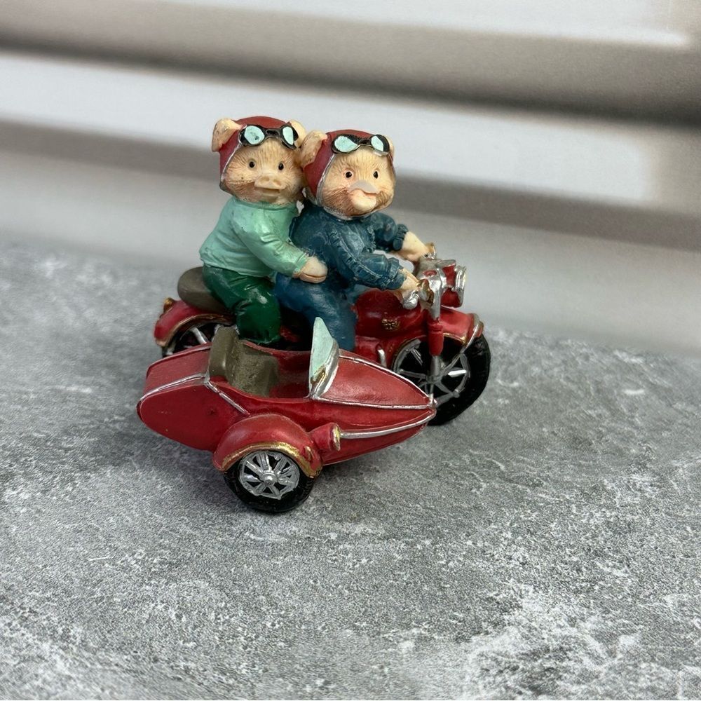Pigs Figurine Collectible Riding Motorcycle Sidecar Red